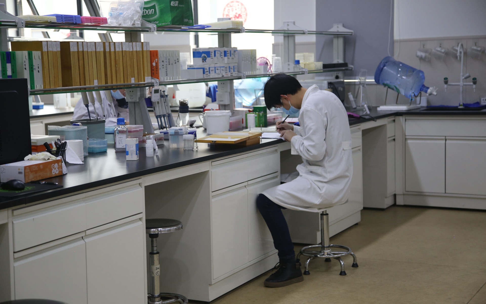 Laboratory Thumbnail 3